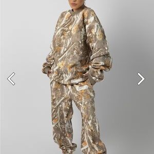 Camouflage Print Women's crew set